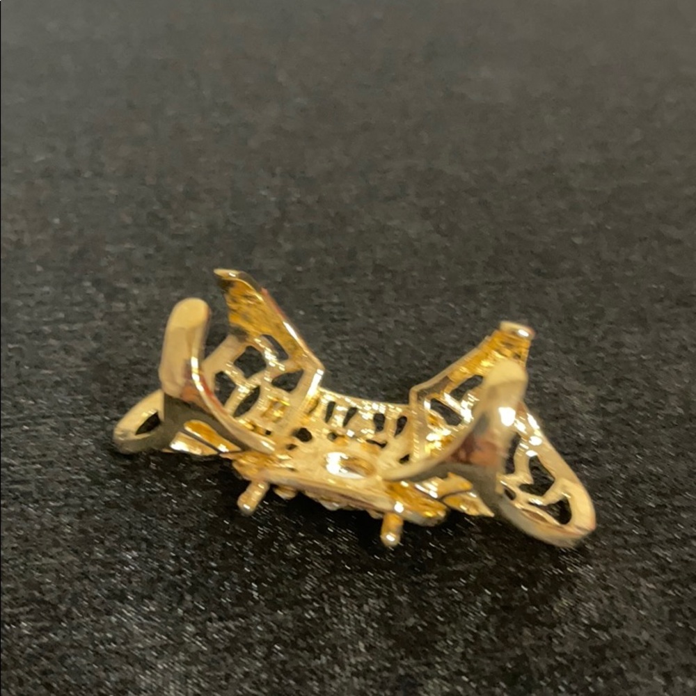 Large Ring - Picture 4 of 5